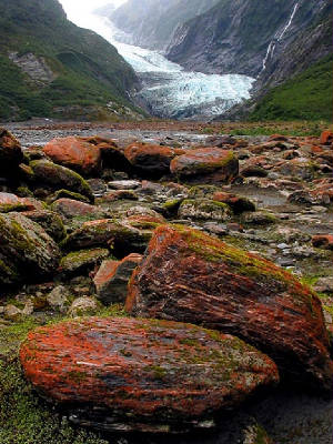 glacierredrocks.jpg